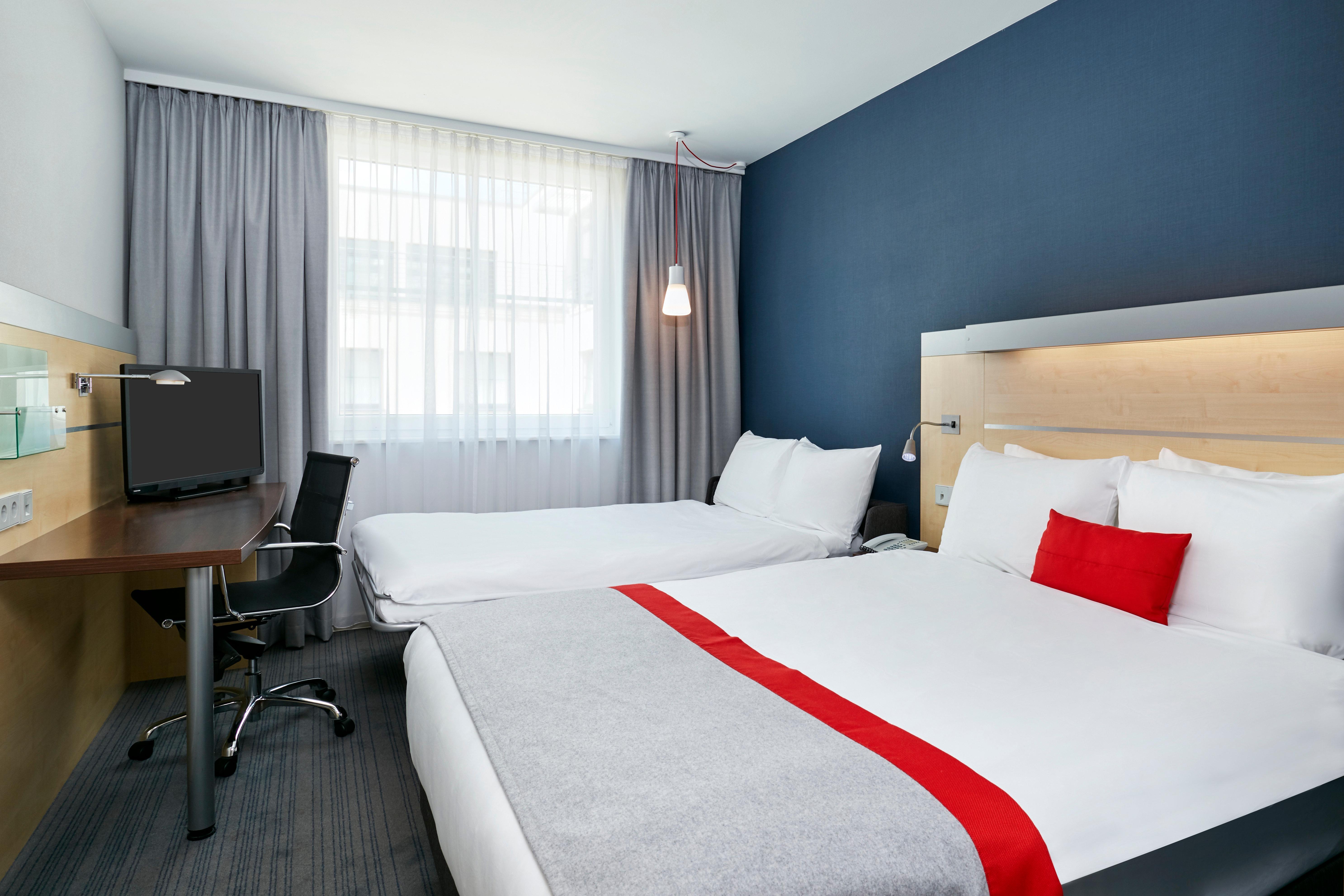 Holiday Inn Express Berlin City Centre By Ihg — Fotos 1